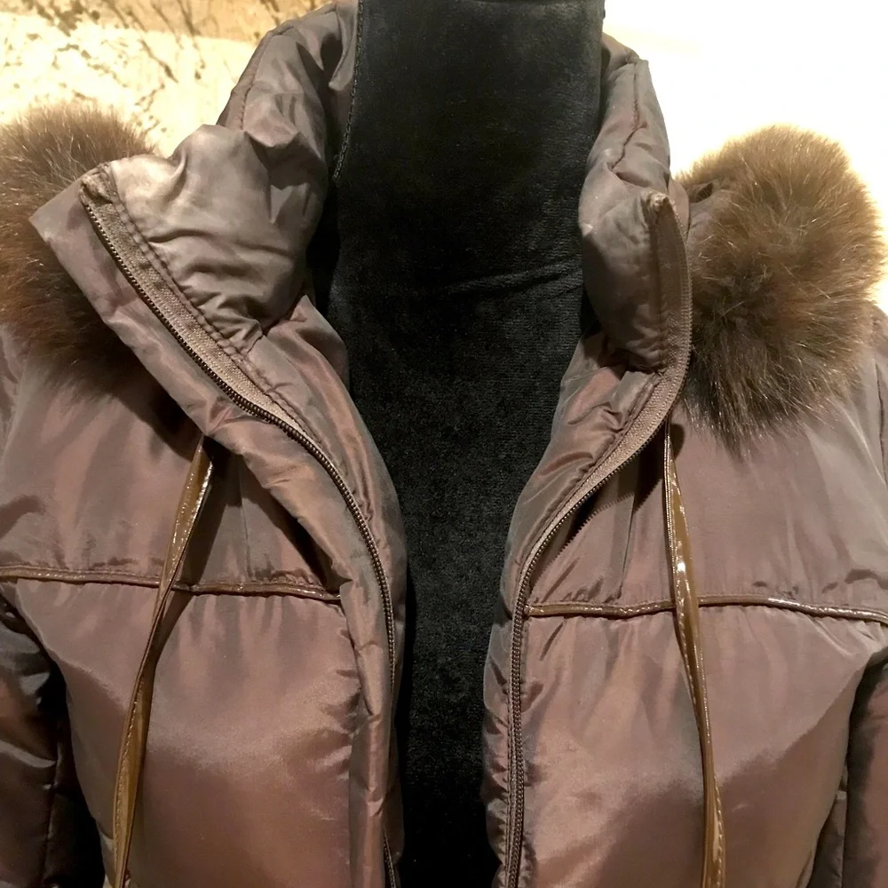 ❤️ VIA SPIGA PUFFER COAT Beautiful Deep Brown **Reasonable Offers Welcome - Picture 9 of 9